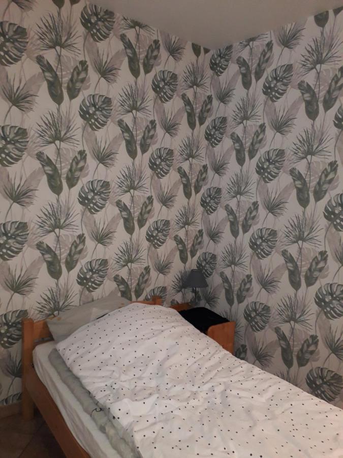 Pensjonat Larondefauchee Bleid Zewnętrze zdjęcie